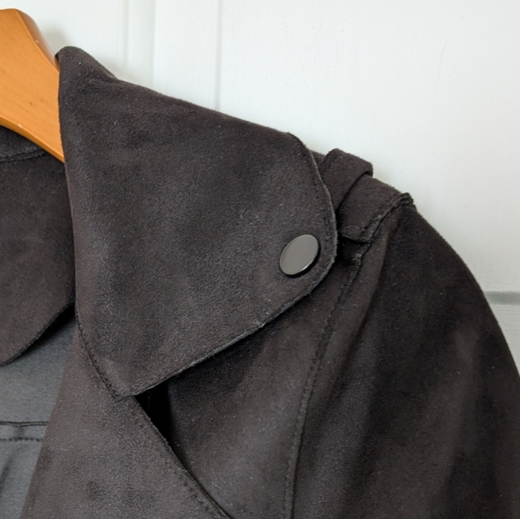 Chic Cropped Faux Suede Moto Jacket - Picture 5 of 7